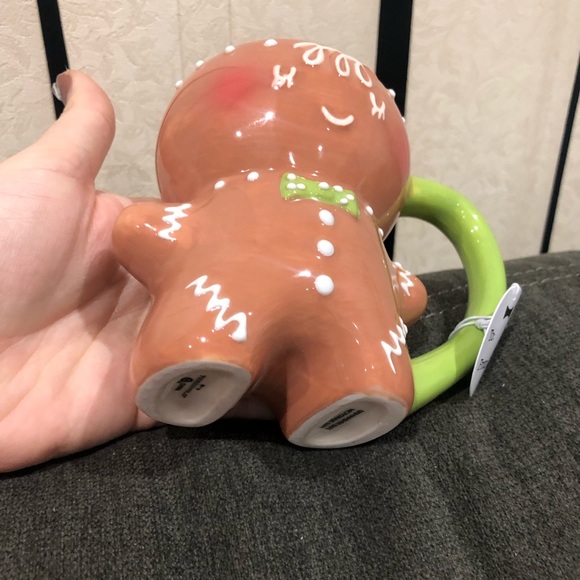 Sold NEW 2 adorable gingerbread mugs set price firm now - Picture 7 of 10